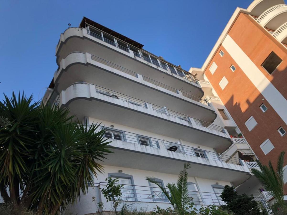 Paradiso Apartments Sarande Exterior photo