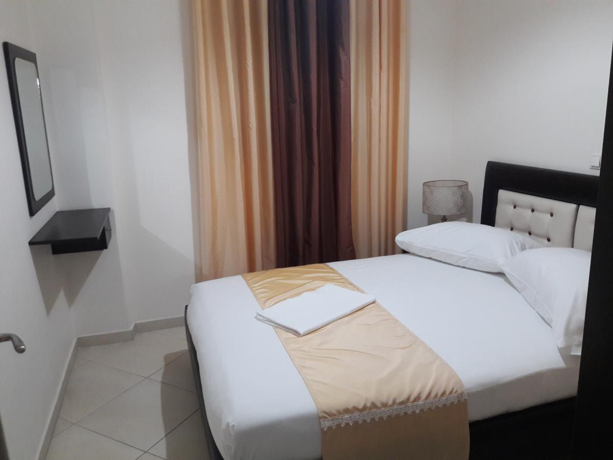 Paradiso Apartments Sarande Exterior photo